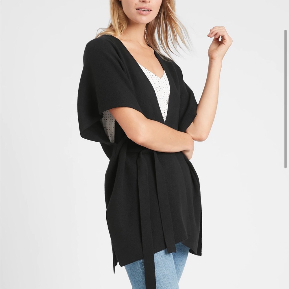 Black Knit Wrap